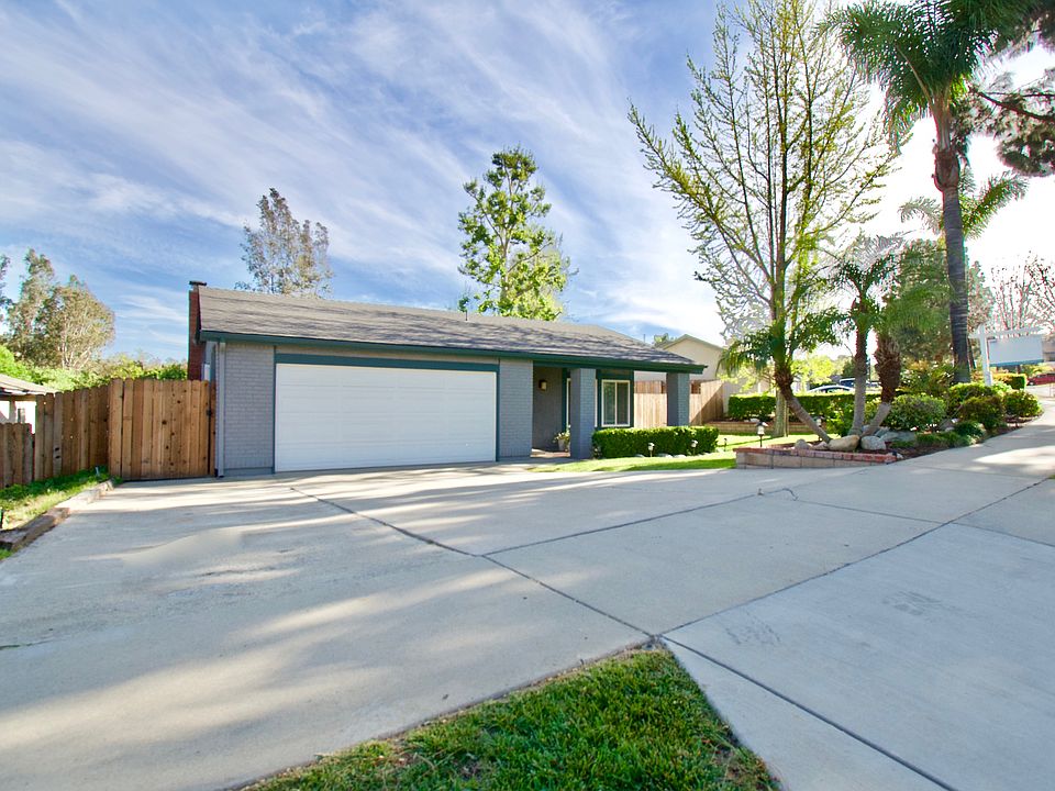 1st image of 3417 Bayberry Dr