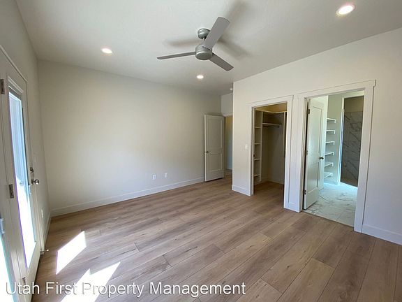 5th image of 3984 S Bedford Pl #A