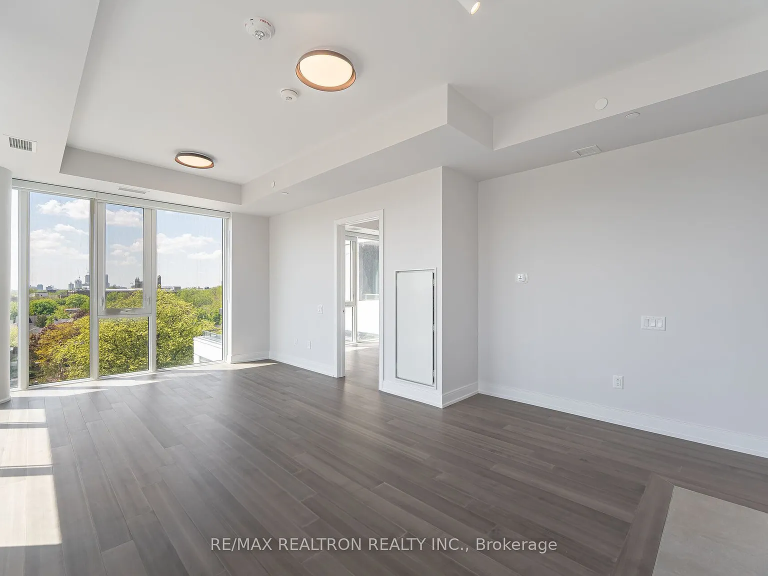 2 bed, $3,895 — Photo 4