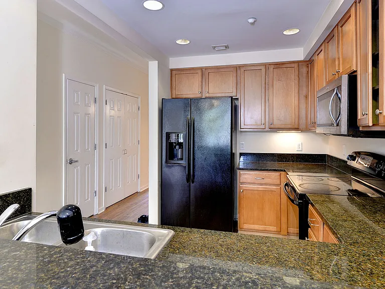 4345 New Town Ave #202 — Photo 18