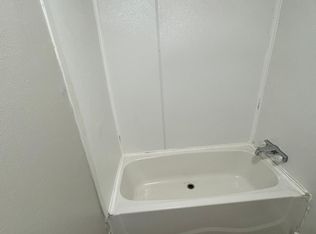 66 Ayers Park Cv, Lexington, TN 38351