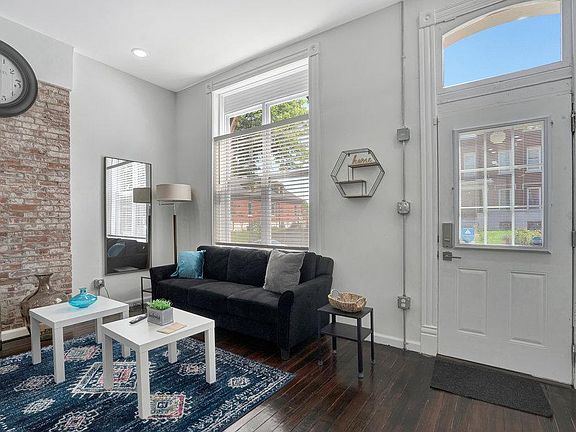 4th image of 3831 Nebraska Ave