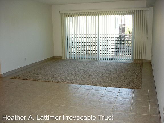 2nd image of 3748 Curtis St #3282021