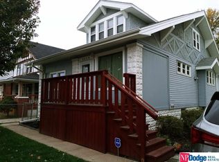 2428 Crown Point Ave, Omaha, NE 68111