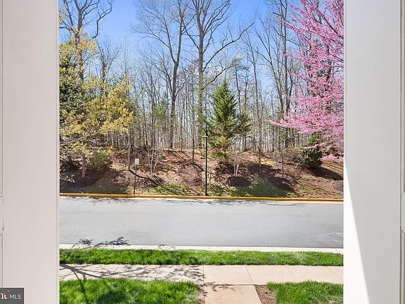 4th image of 6060 Aster Haven Cir