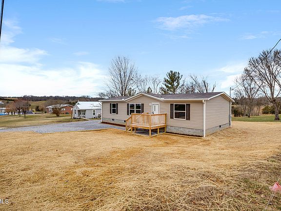 2nd image of 145 Melody Cir