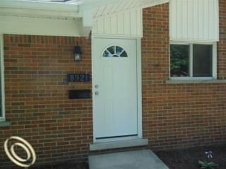 3rd image of 8921 Harvey St