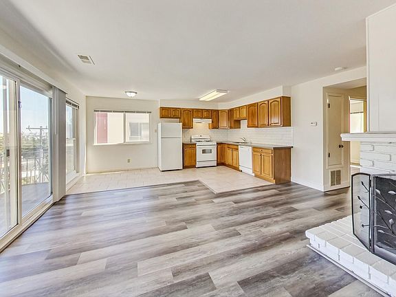 3rd image of 25 Glendale St APT 5