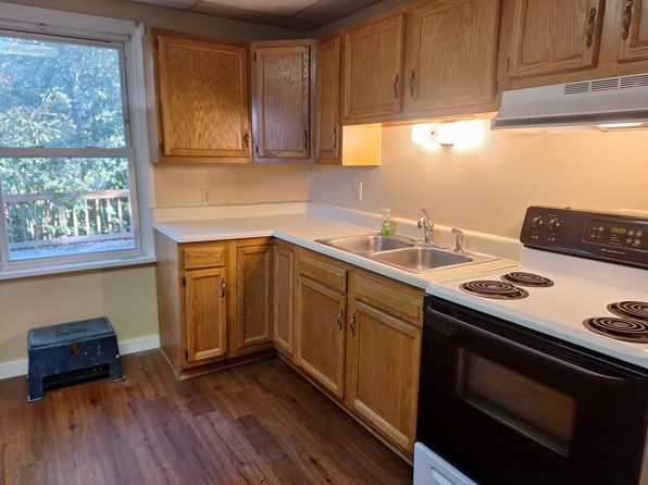 96 Wagner Ave #101