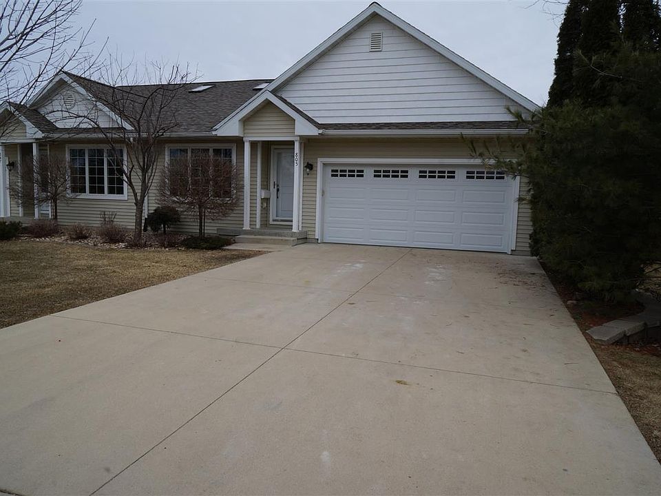 1st image of 805 Janet Dr #C