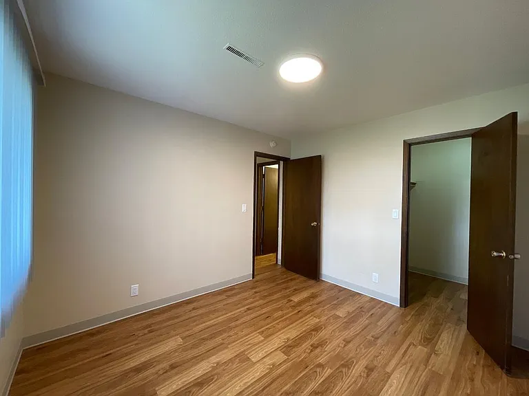 3306 Grand Ave #9 — Photo 8