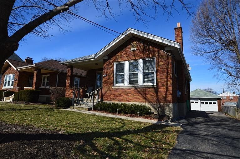 1st image of 4392 Oakwood Ave