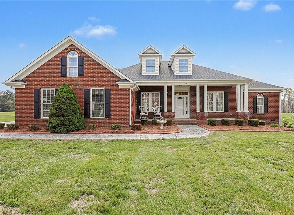 1st image of 244 Bentcreek Dr