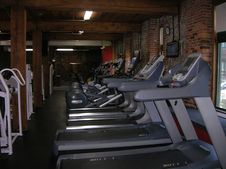 The Woolen Mill — Photo 36