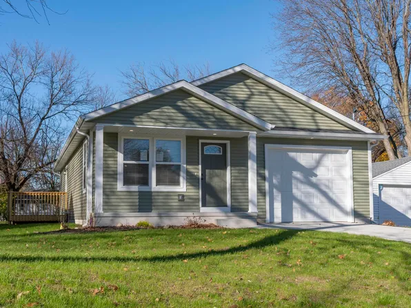 1538 E Beardsley Ave, Elkhart, IN 46514
