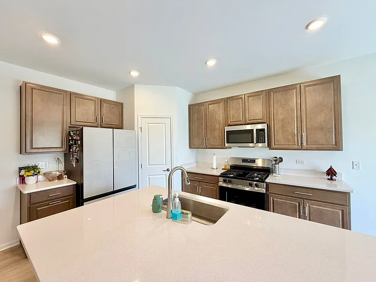 331 Red Oak Cir — Photo 9