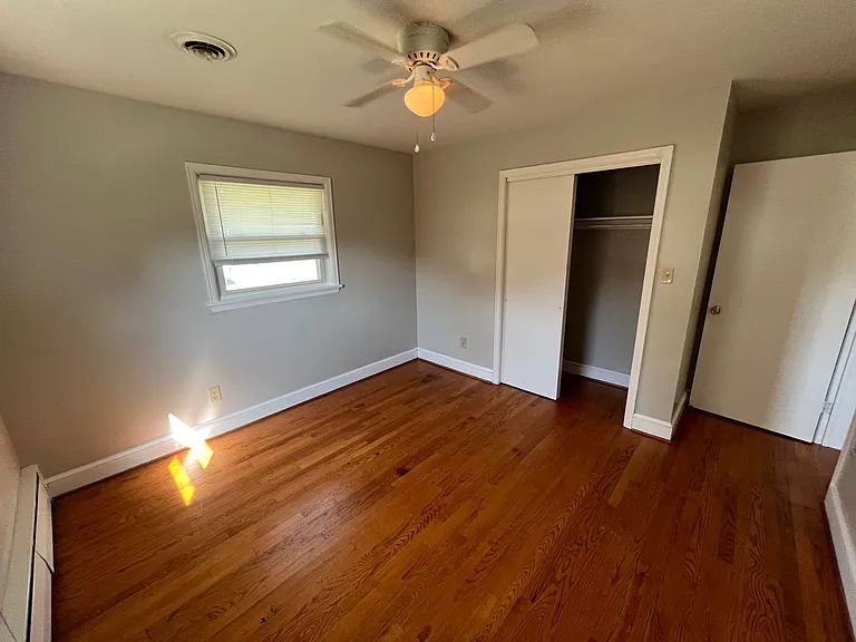 1302 Penley Blvd — Photo 4