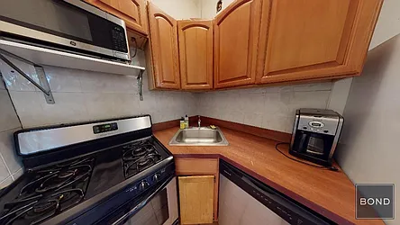 Rented by Bond New York