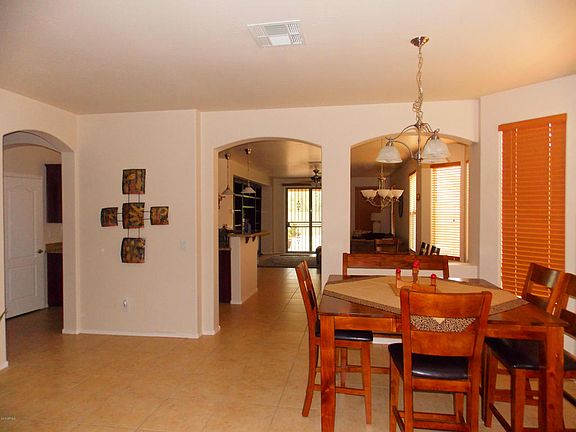 3rd image of 4038 W Hazel Dr