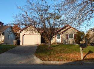 2504 SE 18th St, Des Moines, IA 50320