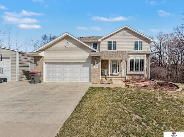 3800 W Springview Rd, Lincoln, NE 68522