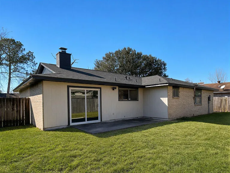 2130 Union Mill Rd — Photo 27