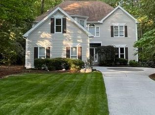 8324 Burns Pl, Chapel Hill, NC 27516