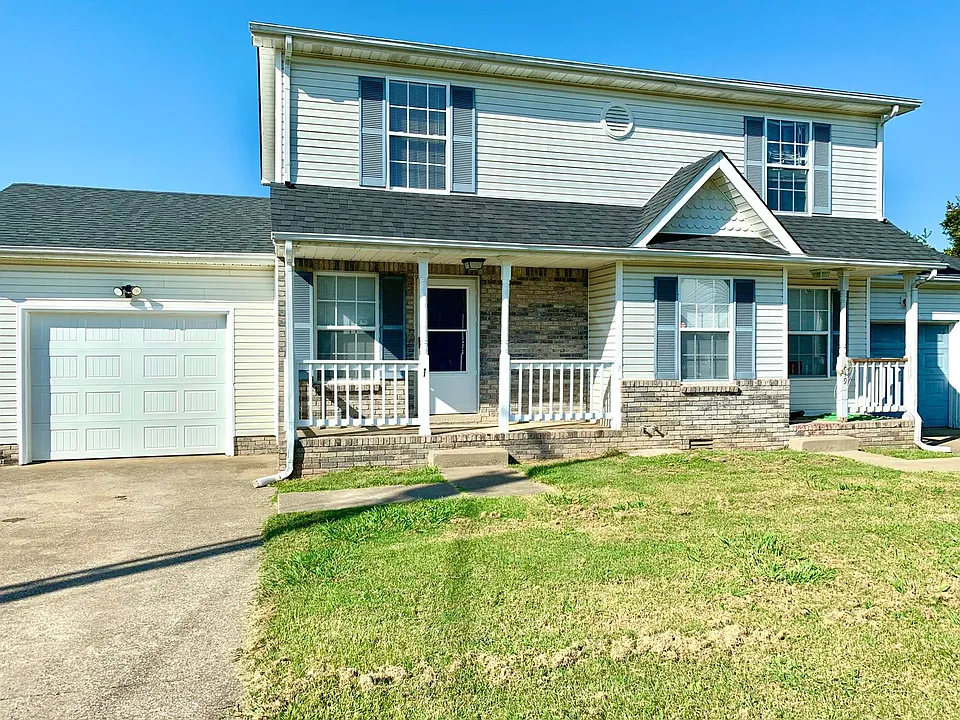 819 Flyer Ct