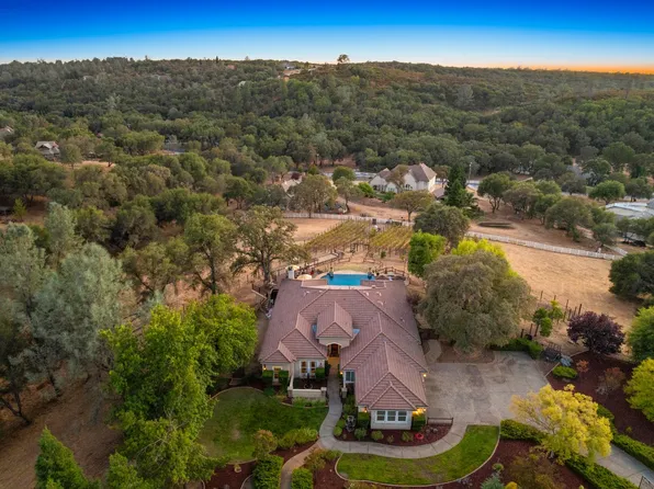 7060 Steeple Chase Dr, Shingle Springs, CA 95682