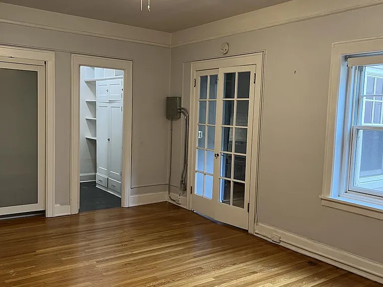 2015 NW Flanders St #304 — Photo 8