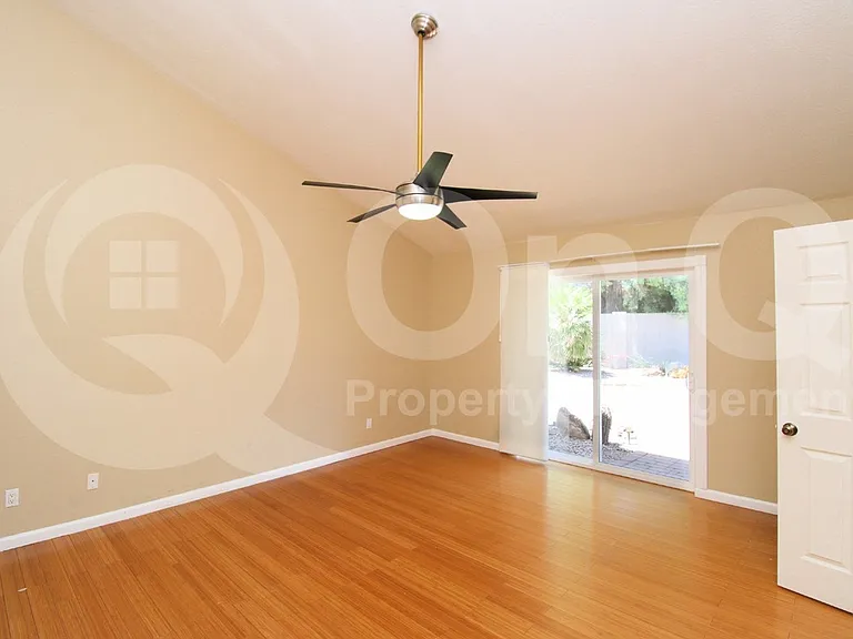 9008 E Friess Dr — Photo 15