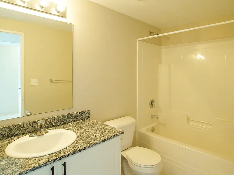 239 Auburn Dr #804 — Photo 15