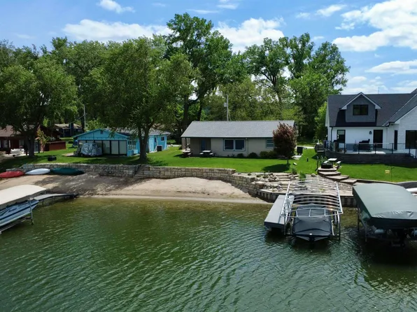 3400 Big Island Rd, Fremont, NE 68025
