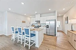 5161 Sidney Square Dr — Photo 5