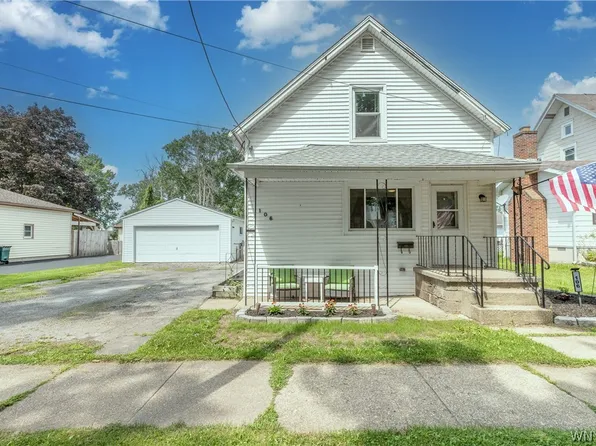 106 E Felton St, North Tonawanda, NY 14120