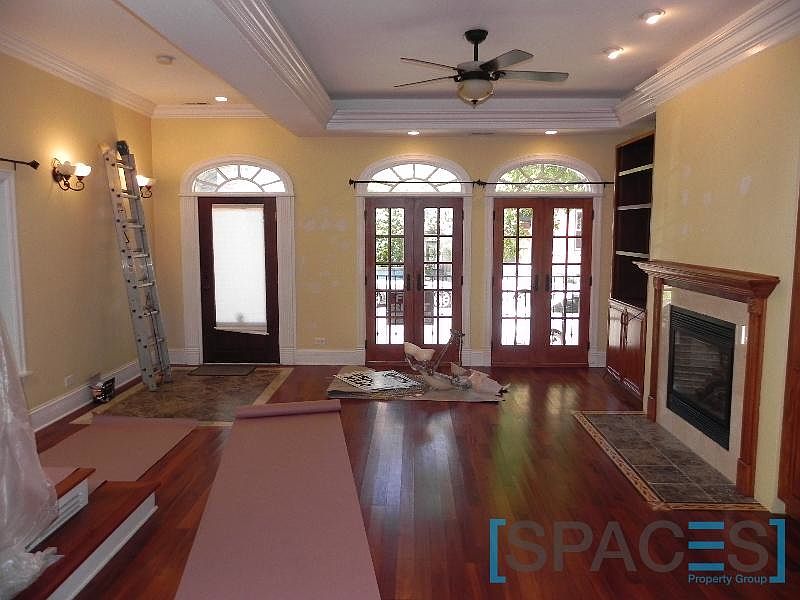 1st image of 2041 W Homer St #1