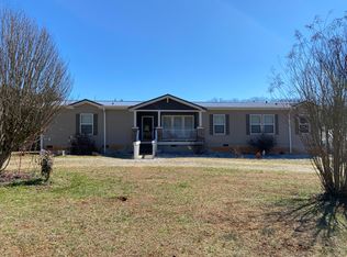 759 French Mill Rd, Dandridge, TN 37725