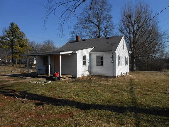 2nd image of 429 Sweeney Ln