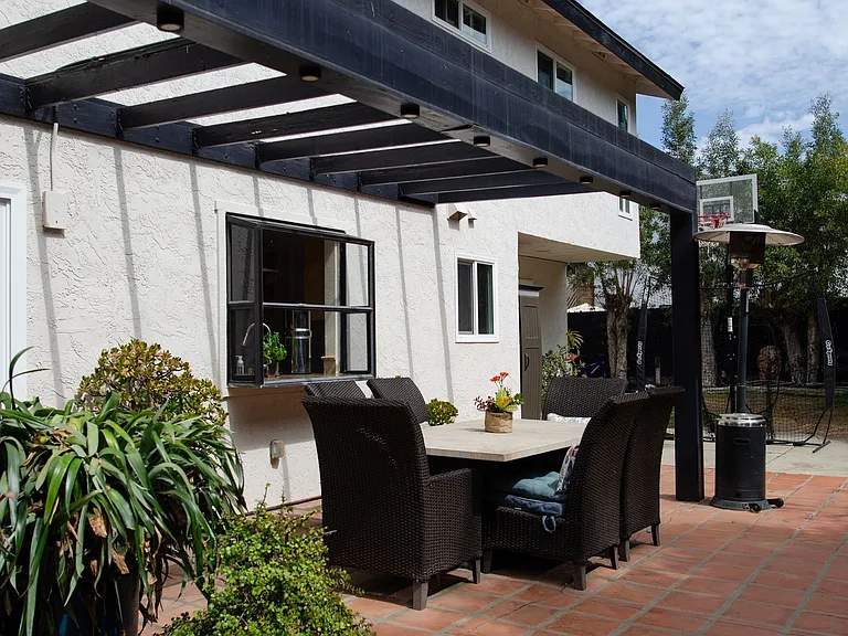 101 N Vulcan Ave — Photo 24