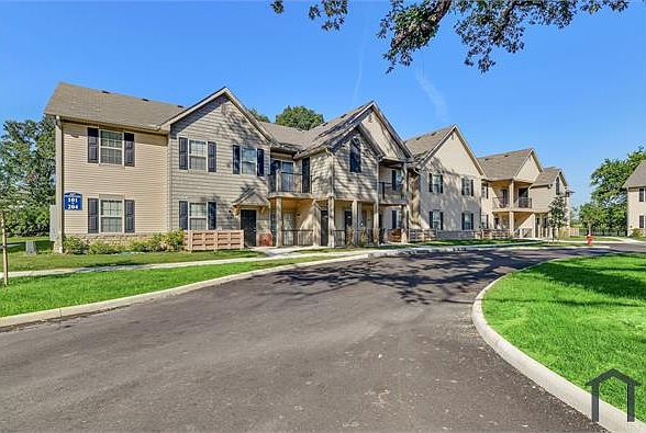 2nd image of 1605 Gilmore Park Ave APT 208