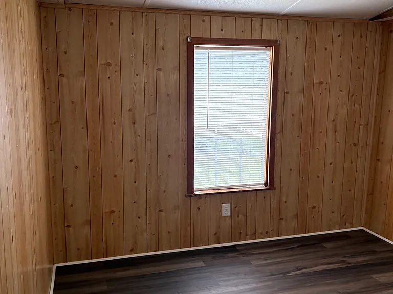 949 Oak Hill Rd — Photo 13