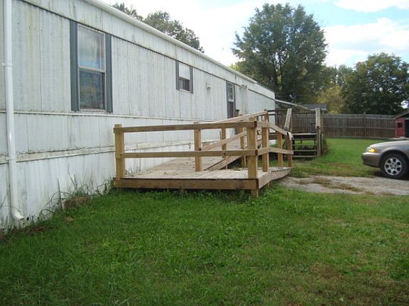 2nd image of 2696 Wildersville Rd
