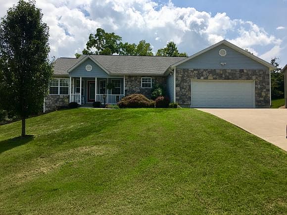 1st image of 144 Crossbow Trails Ln