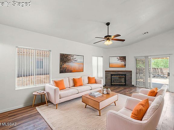 4th image of 226 S Sonoran Heights Dr