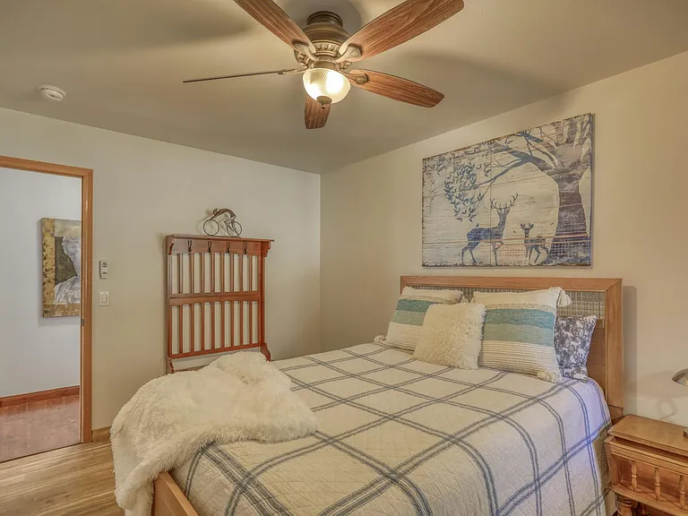 664 Antelope Ave — Photo 45