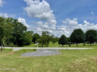 121 N Shiloh Rd, Seymour, TN 37865