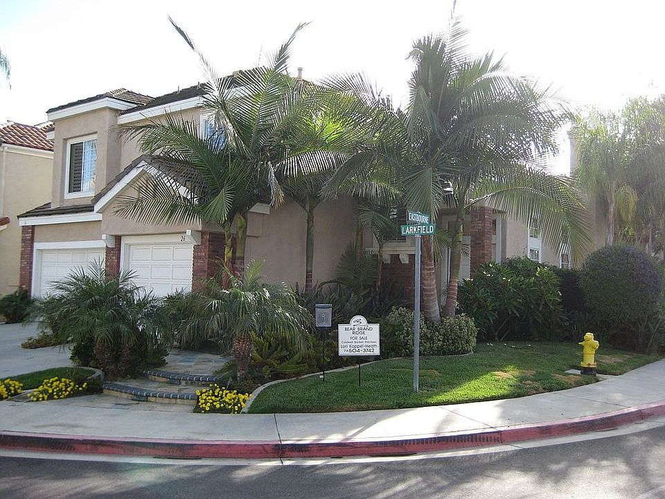 Fabulous Home in Gated Bear Brand Ridge