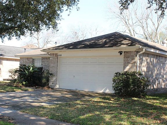 3rd image of 4506 Shawna Dr