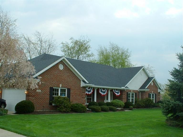 1st image of 400 Skyland Dr