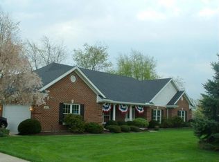 400 Skyland Dr, Bellbrook, OH 45305